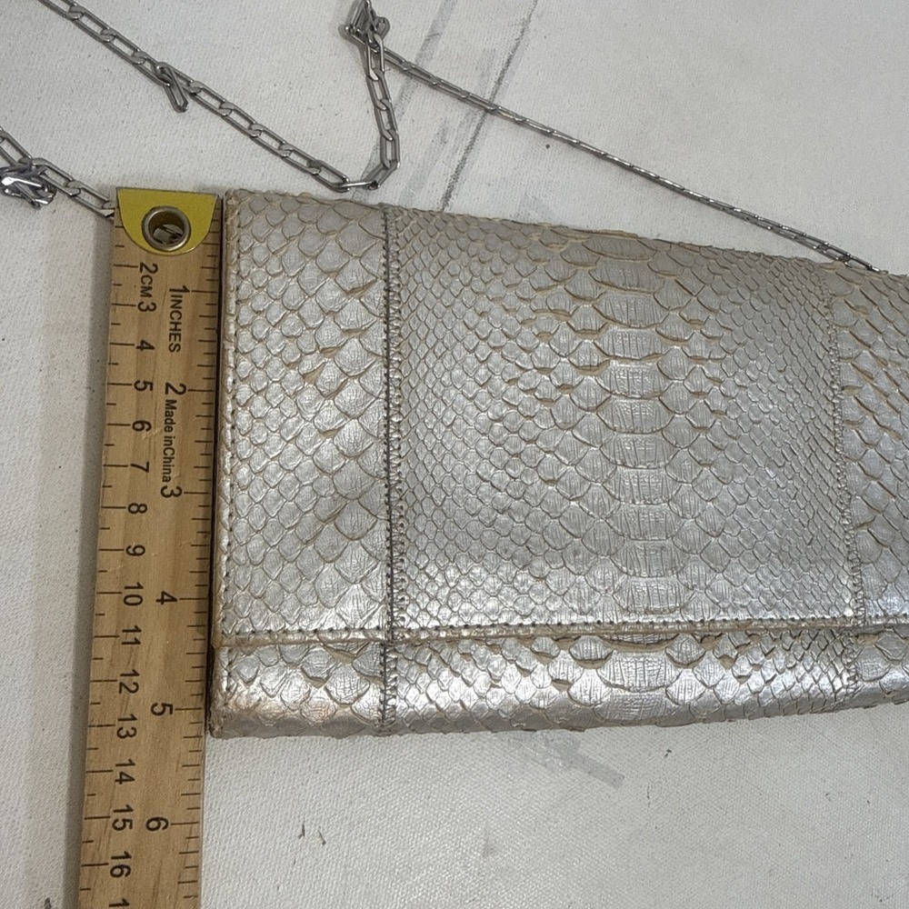 Carlos Falchi Clutch Metallic Leather Crossbody Envelope Chain Strap Purse Bag - Picture 4 of 16